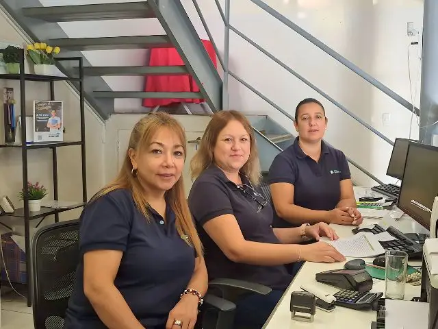 Personal de recepcion - Clinica Dental Amanda